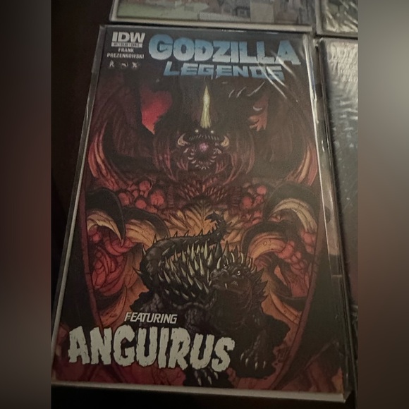 Godzilla Legends Comic Collection - Picture 6 of 8